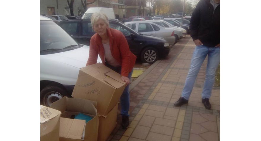„Šimanovčanke“ u akciji prikupljanja zimske garderobe