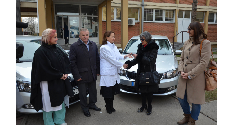 Novi automobili za pećinački Dom zdravlja