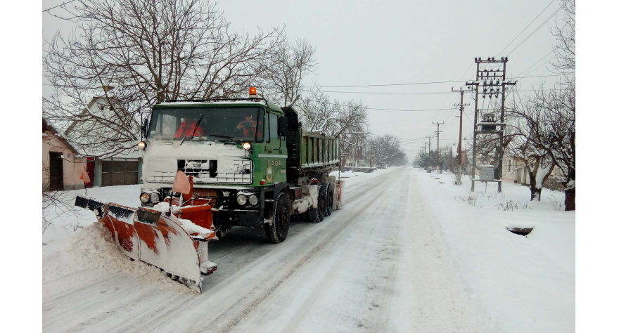 Saobraćaj funkcioniše uprkos snežnim padavinama