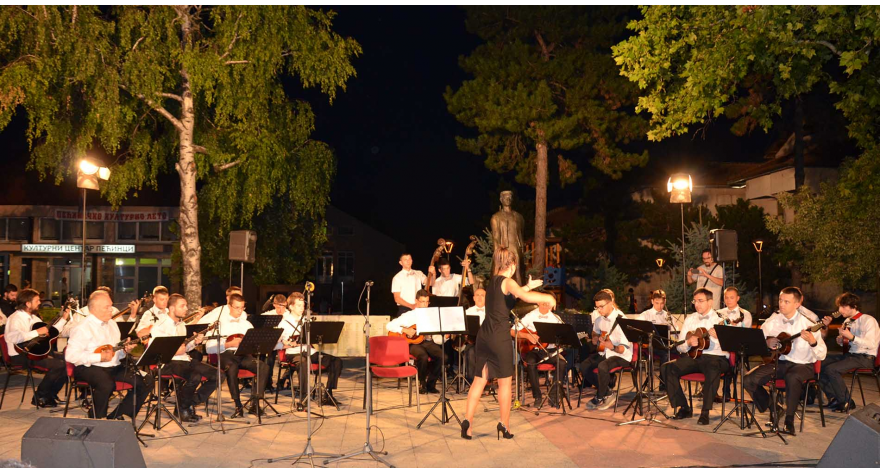 Tamburica kao večna inspiracija Sremaca