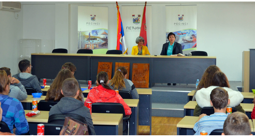 Osnovci kod predsednice