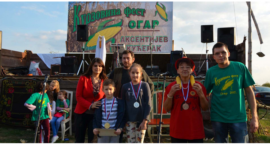 U znaku kuruza i kurzovine