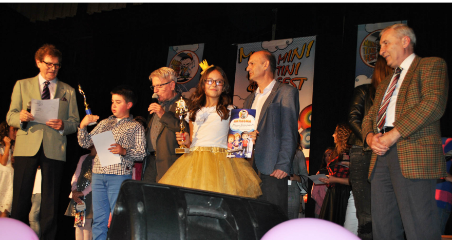 Raspevano i razigrano veče za pamćenje  