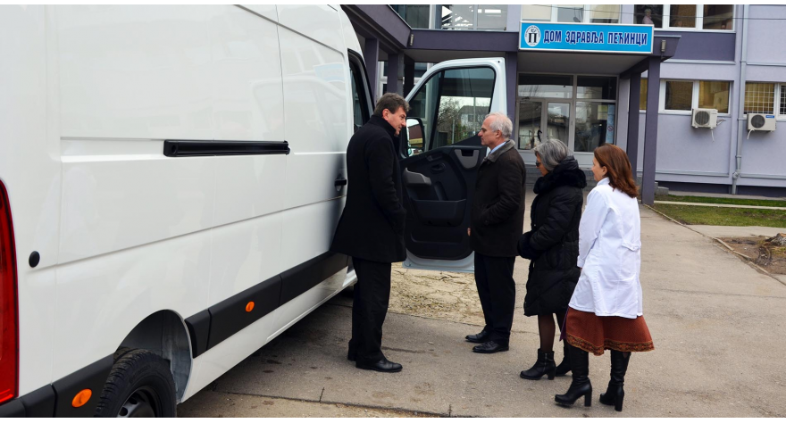 Novi sanitet stigao u pećinački Dom zdravlja