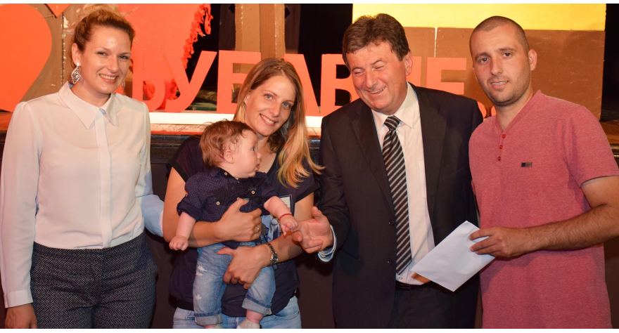 Dobrodošlica za bebe vredna 40 hiljada dinara