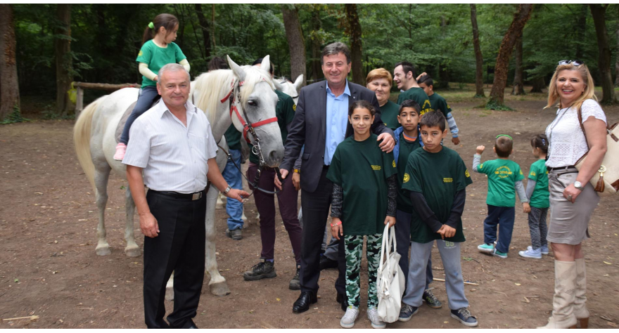 Uspešno završen program terapijskog jahanja