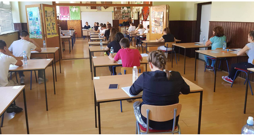 198 основаца полагало малу матуру