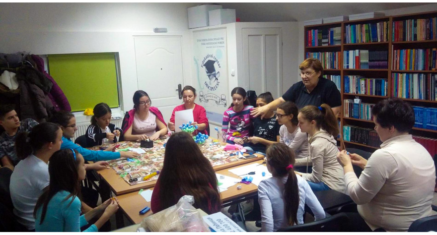 Kreativnošću do osmomartovskih poklona