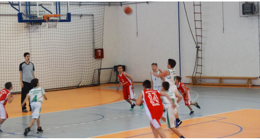 Срем Баскет убедљив