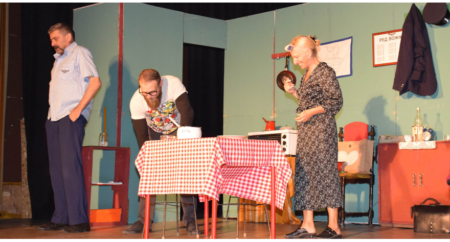 Veče smeha na sceni pećinačkog KC