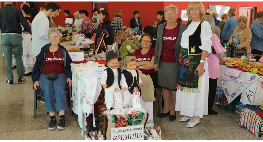 Opštinu Pećinci predstavilo 7 udruženja žena