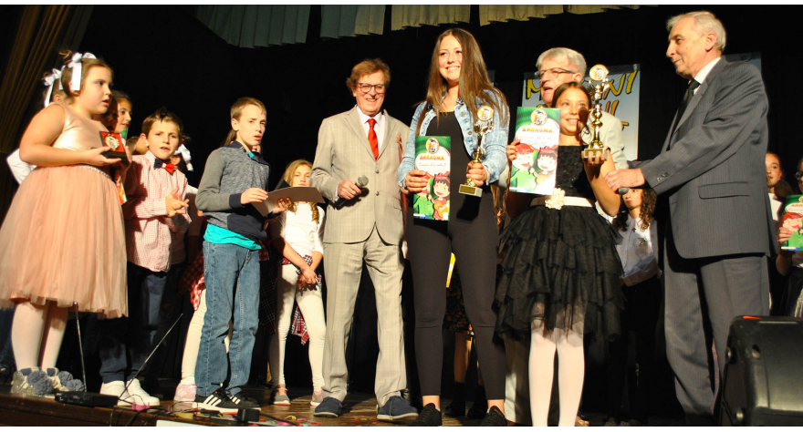 Veselo i raspevano u pećinačkom KC