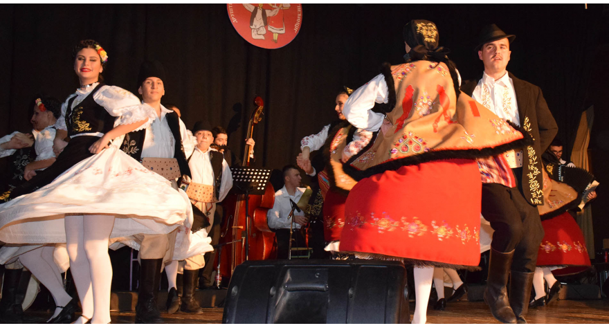 Igrom i pesmom obeležili 35 godina rada