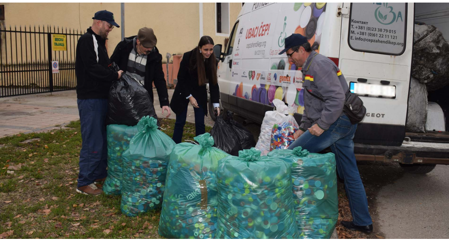 Predato 230 kg čepova