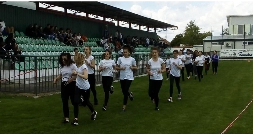 Održan Kros RTS-a u pećinačkoj srednjoj školi