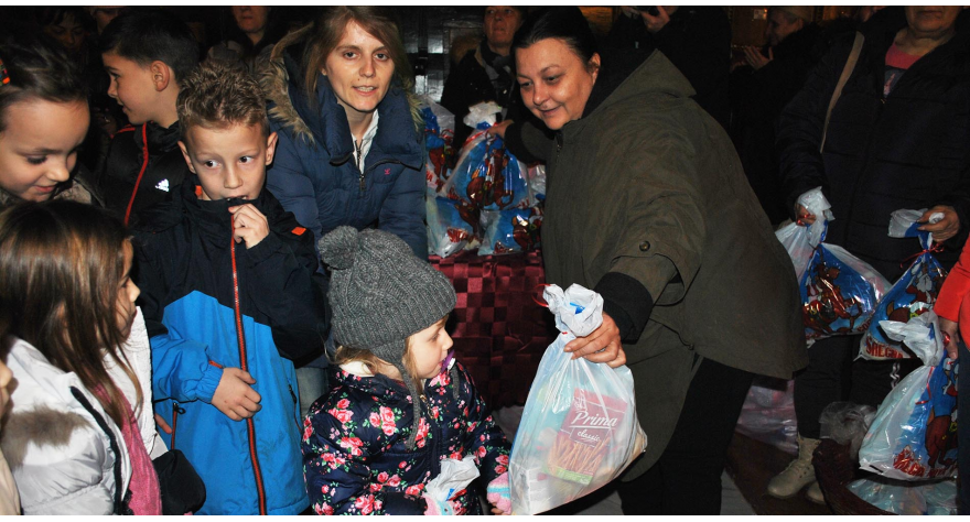 Badnje veče – radost za decu