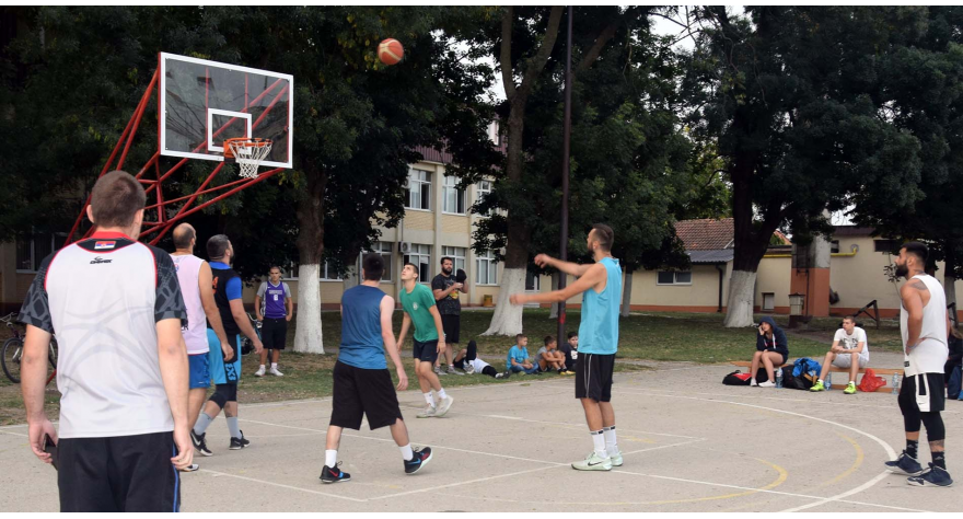 Basketaši obeležili prvi dan slave u Šimanovcima