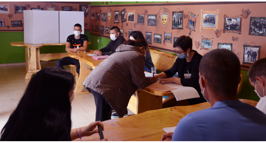 Do 11 časova izašlo 4.055 glasača