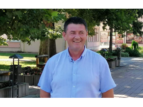 Predsednik opštine Pećinci Siniša Đokić