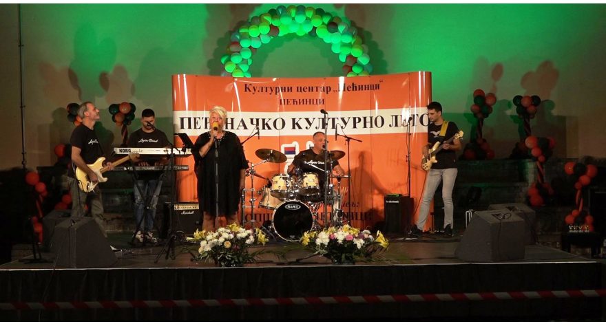 Večeras onlajn koncert pop i rok muzike (Video)