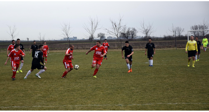 Pećinački klubovi polovično uspešni