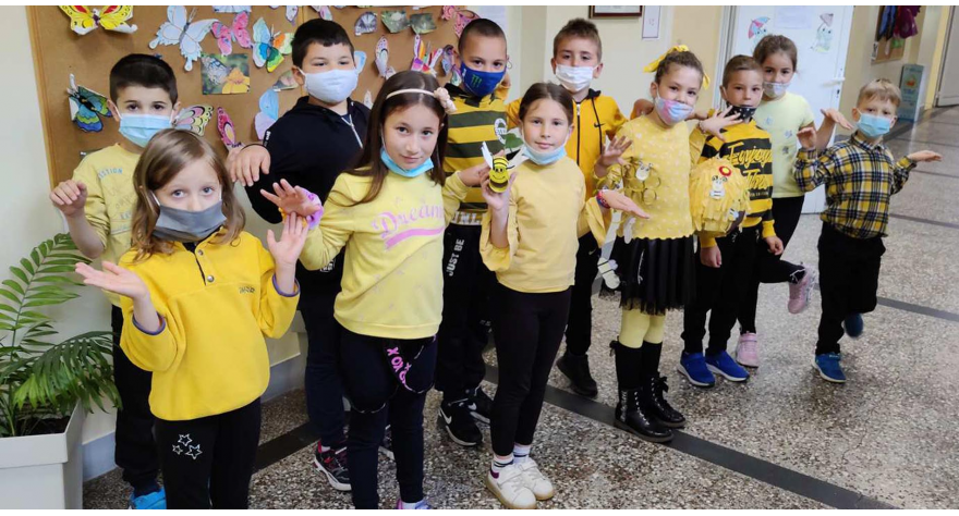 Od pčelica za pčele