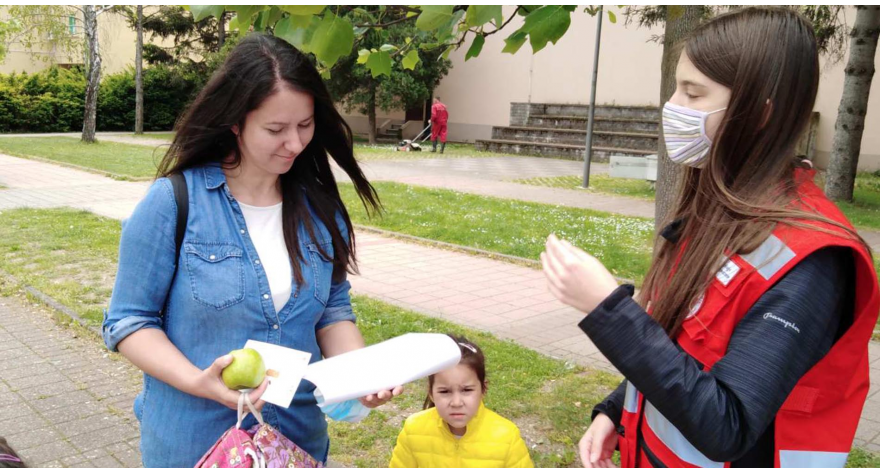 Zelena jabuka kao simbol zdravog života