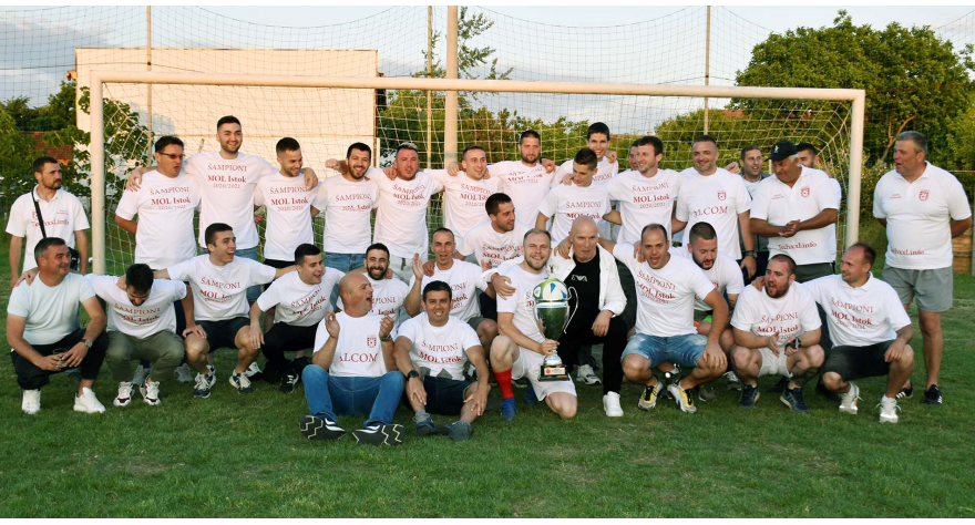 Šampionski pehar i sudbonosno „da“ na stadionu Sremca