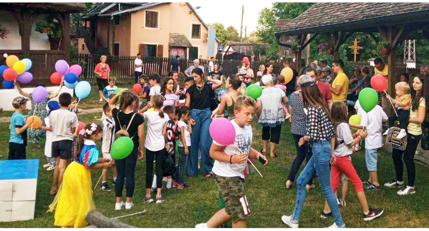 Za prva tri dana predstave pogledalo dvesta mališana (Video)