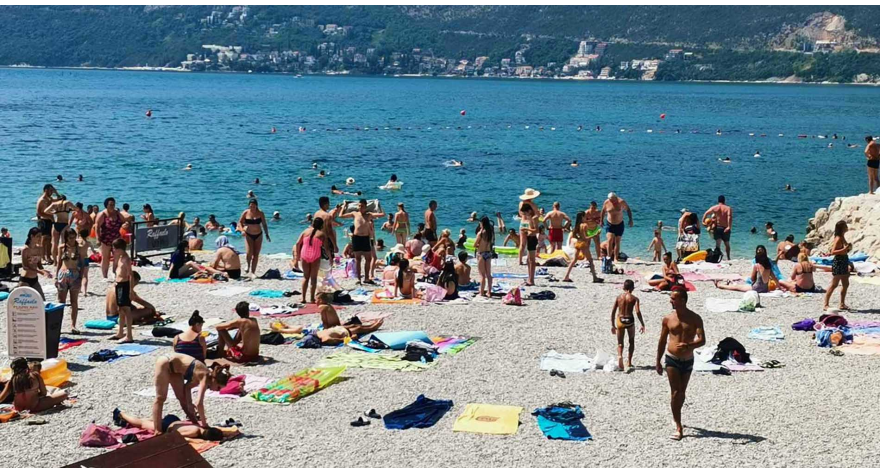 Pećinački učenici u nedelju kreću kući