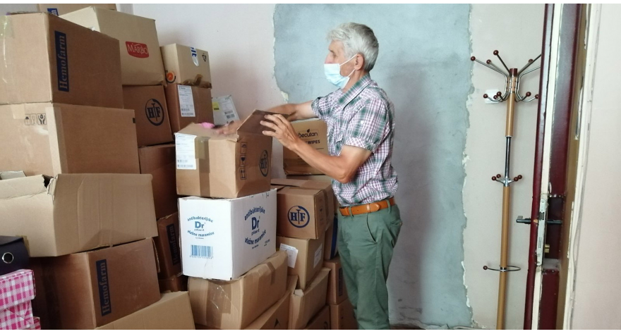 Нове количине половне гардеробе стигле у Црвени крст