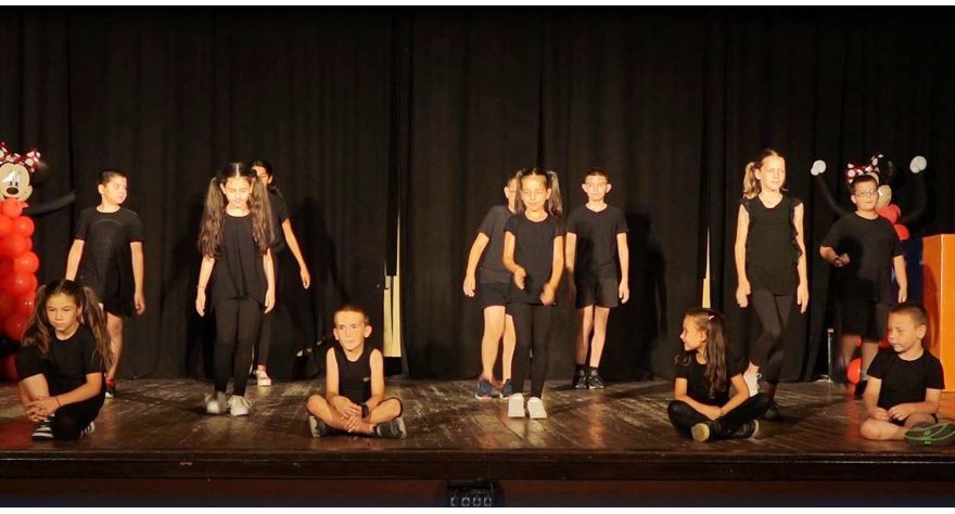 Бајке за најмлађе на шеталишту у Пећинцима