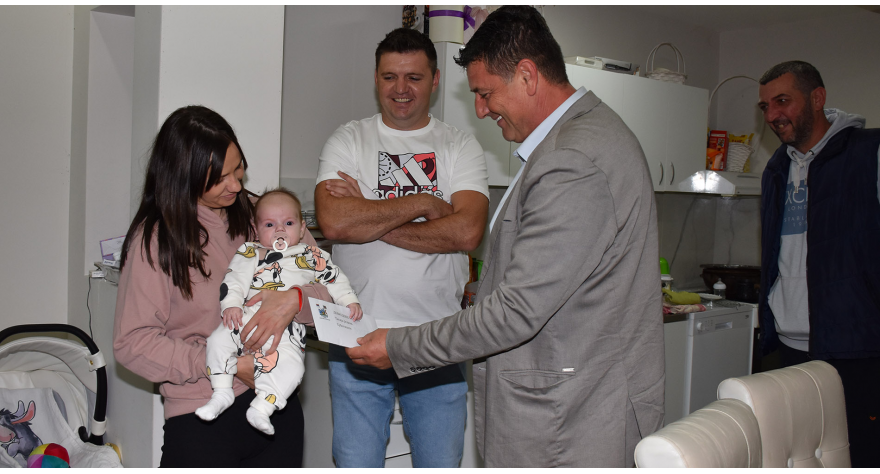 ĐOKIĆ: Opština nastavlja sa merom podrške porodicama