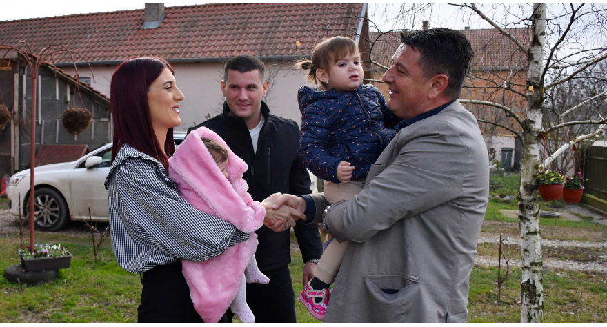 Opština isplatila 126 novčanih naknada za bebe