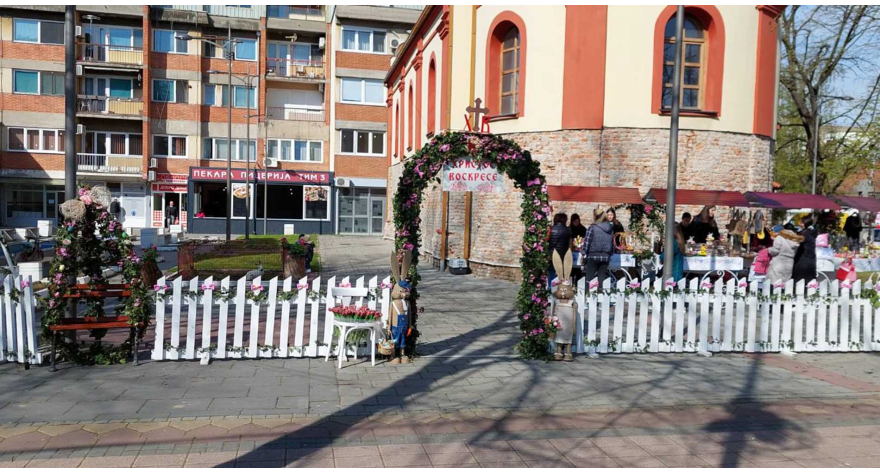 Отворен Ускршњи базар у Пећинцима