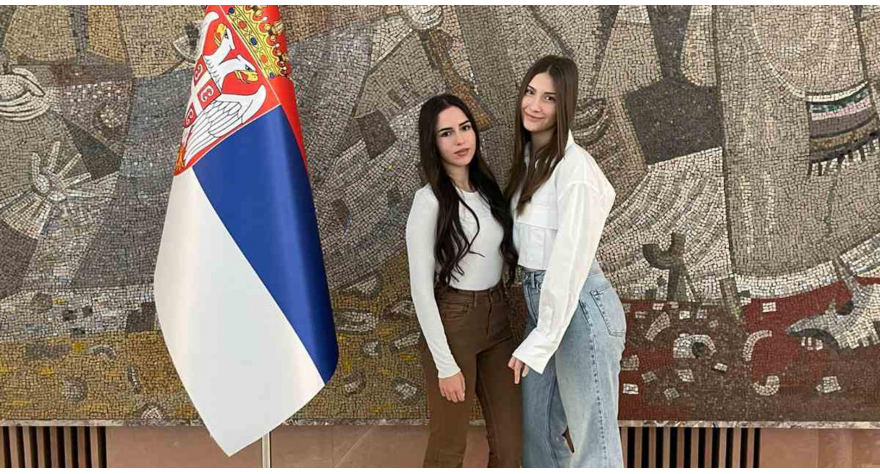 Татјана и Лена међу 112 најуспешнијих основаца у Србији