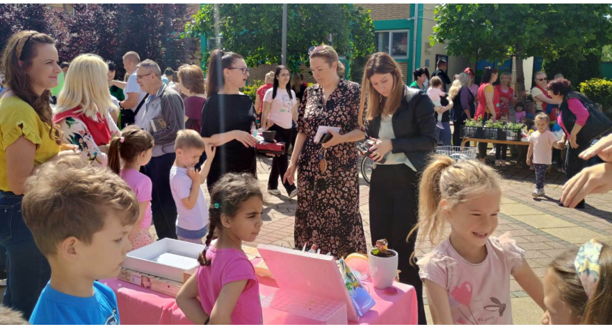 Дечја машта улепшала Дане општине