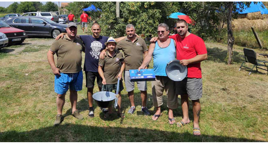 Kotlićijadom obeležena slava u Obrežu