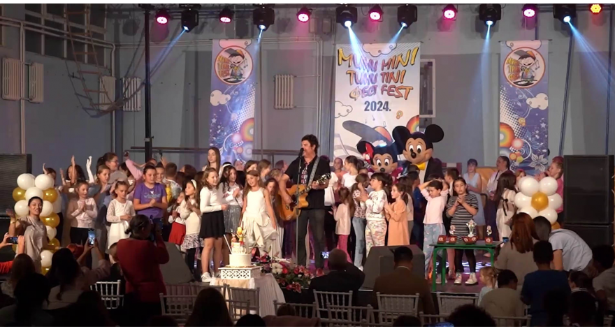 У петак Мини-тини фест у Карловчићу