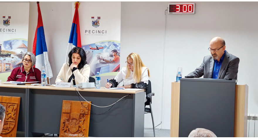 Budžet razvojni, sa jakom obrazovnom i socijalnom komponentom