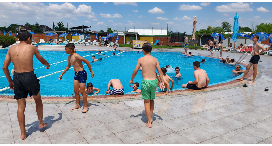Počela kupališna sezona na pećinačkim bazenima (Video)