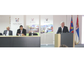 Zapošljavanjem protiv krize