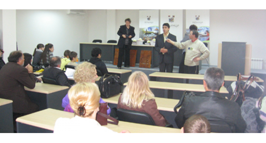 Najbolji učenici na prijemu kod predsednika