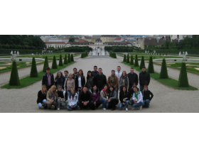 Pećinački apsolventi u Beču