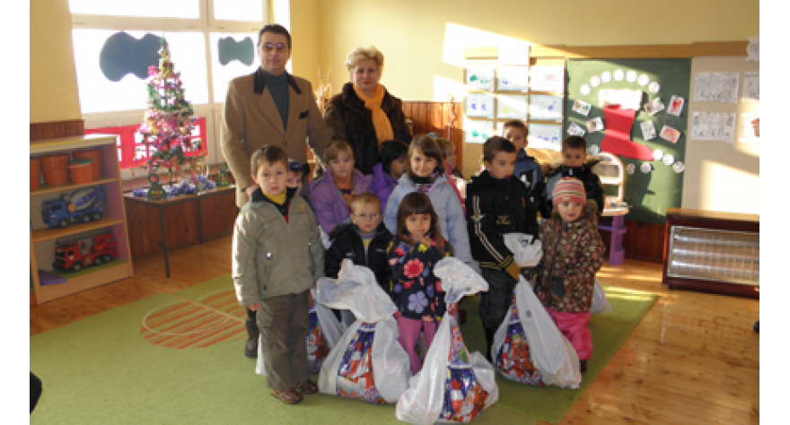 Paketići uz đačke knjižice